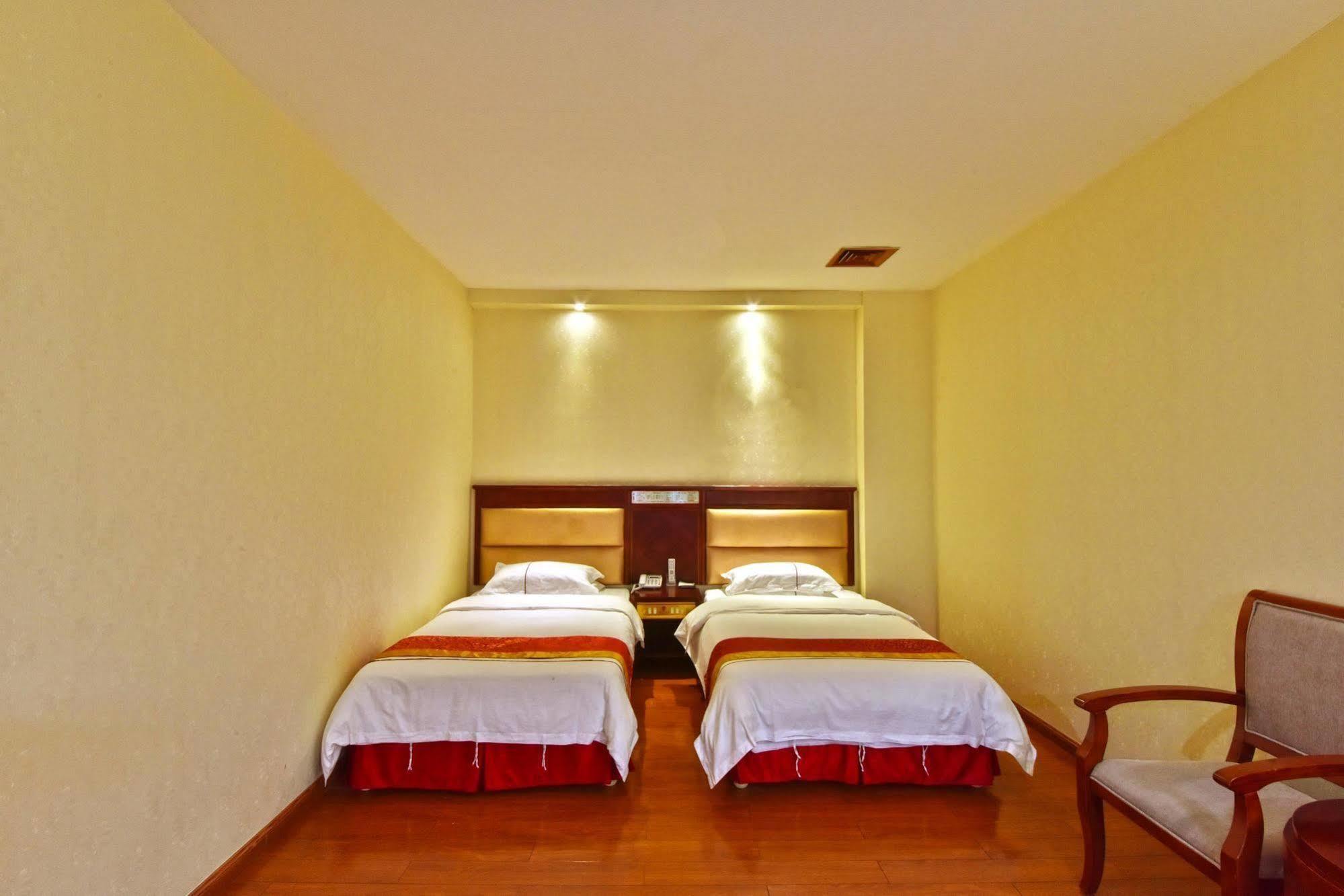 Guangzhou Hengdong Business Hotel Esterno foto